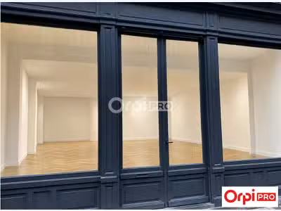 A louer local commercial 115m² Lille 59800