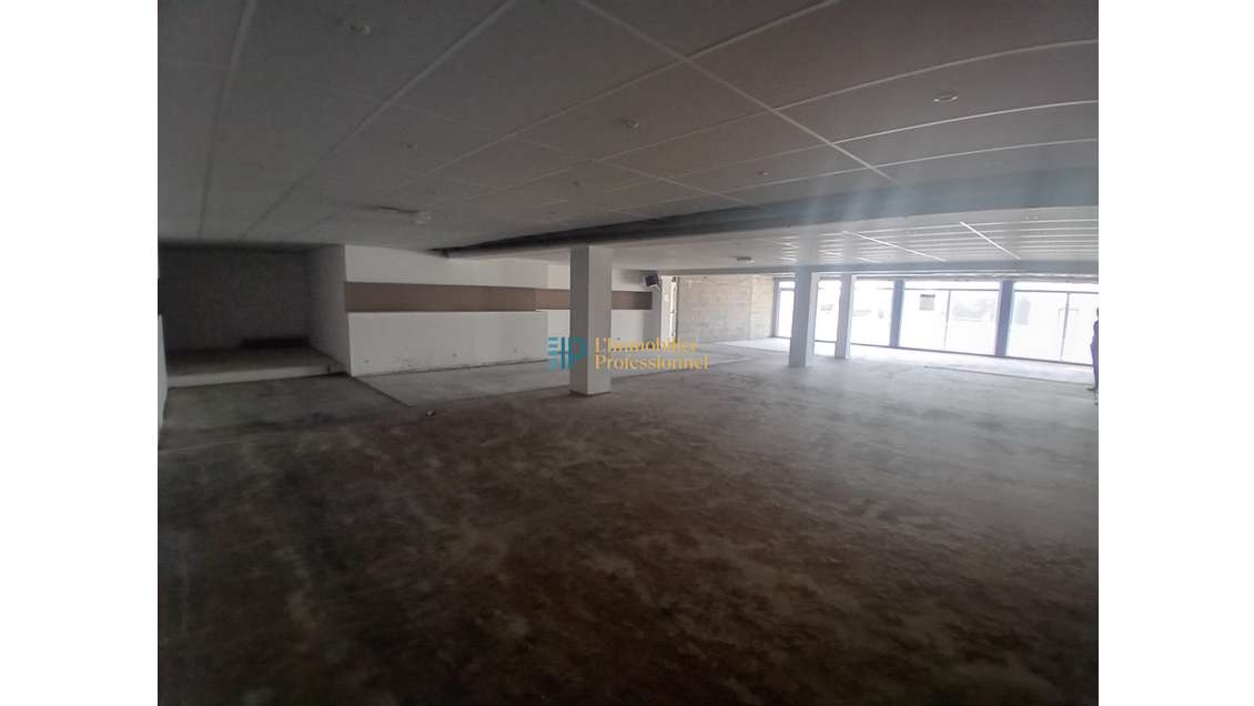 A louer local 260m² à Quimper Creac'h Gwen