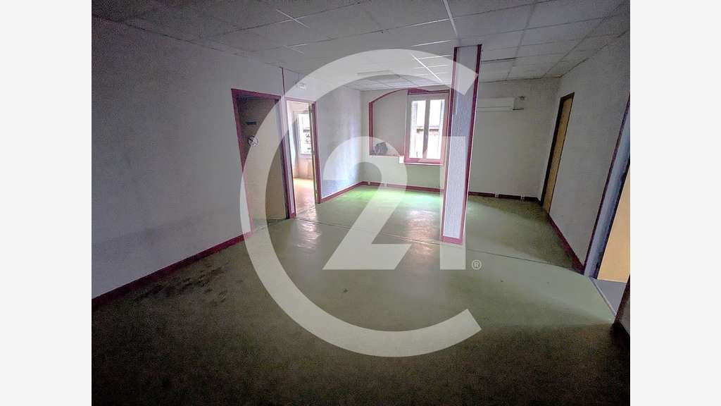 A louer local 77m² Av Jean Moulin Romans-sur-Isère