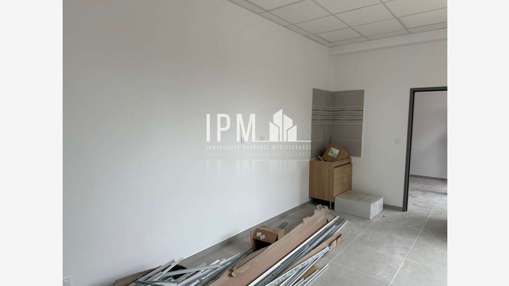 A louer local centre médical 113m² à Roquevaire