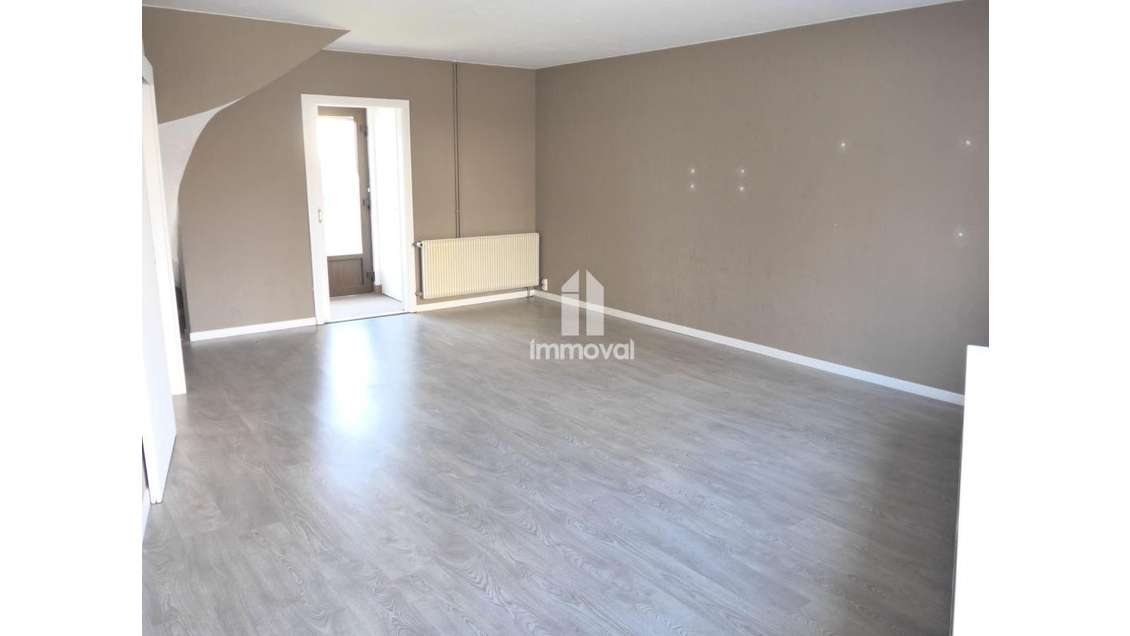 A louer local commercial 56.59m² à Ittenheim