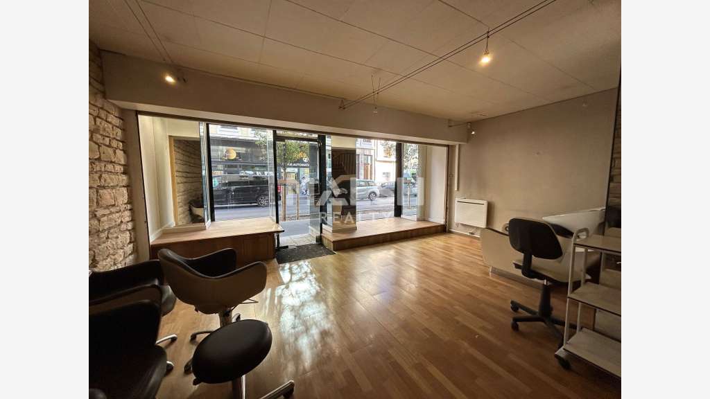 Local commercial à louer 93m² à Lyon 3e