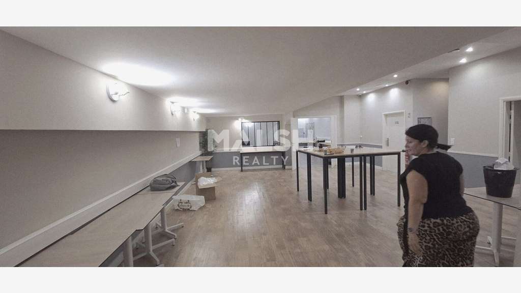 Local commercial à louer 342m² Lyon 2e