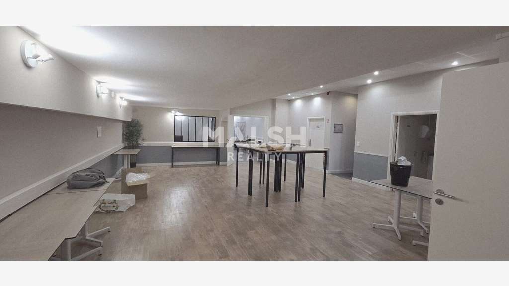 Local commercial à louer 342m² Lyon 2e
