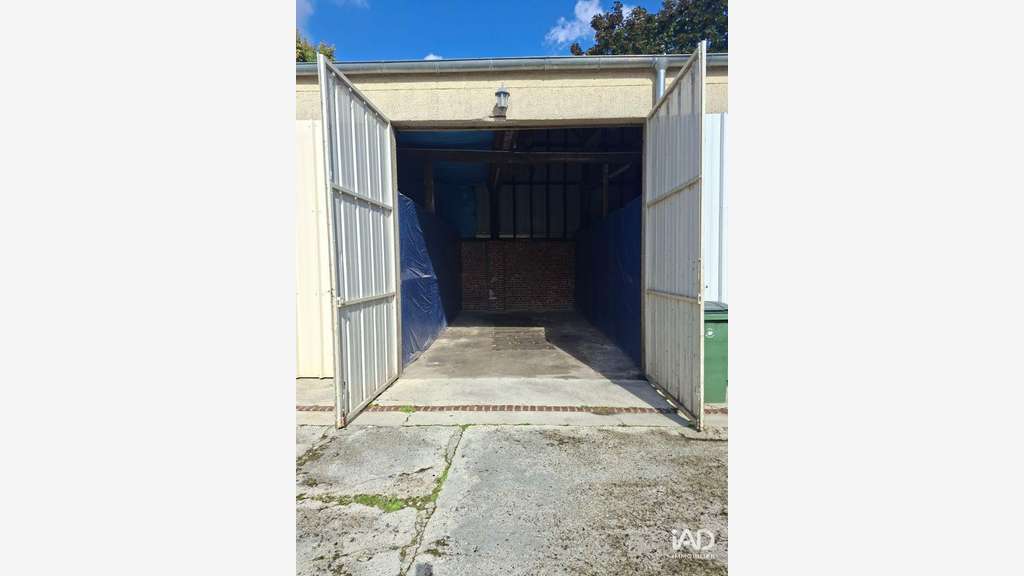 A louer garage 25m² Amiens Henriville Rue Hecquet