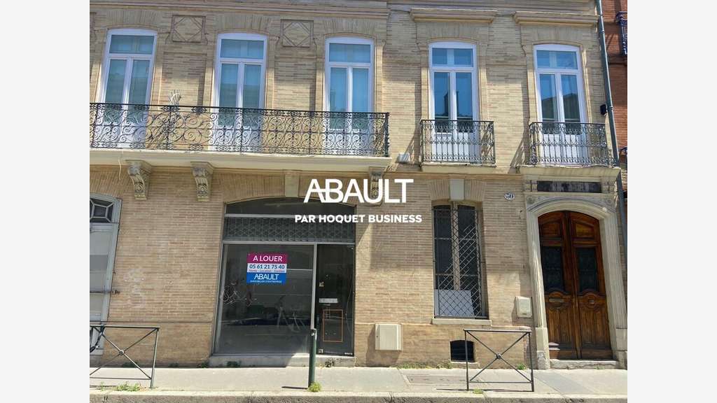 Local 35m² + cave à louer à Toulouse Rue Matabiau