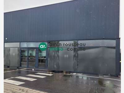 A louer local commercial 203m² ZA Zénith Atlantis