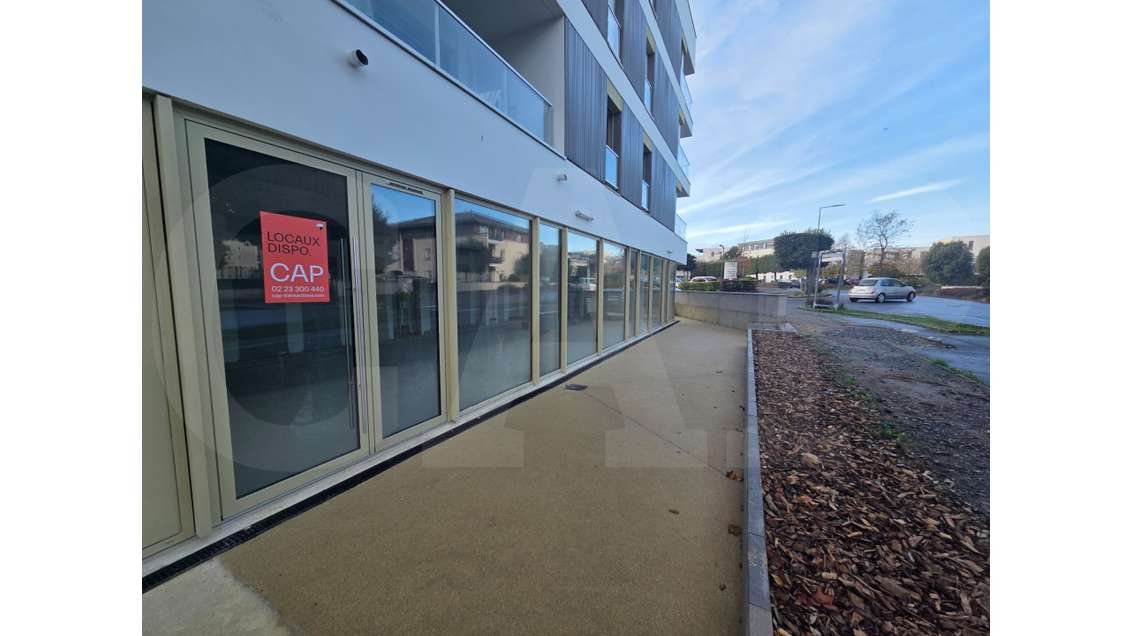 A louer local commercial 104m² à Saint-Malo