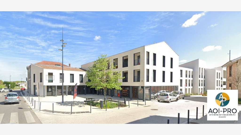 A louer local commercial 51m² St-Médard-en-Jalles