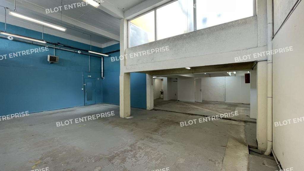 A louer local commercial 135m² à Saint-Nazaire