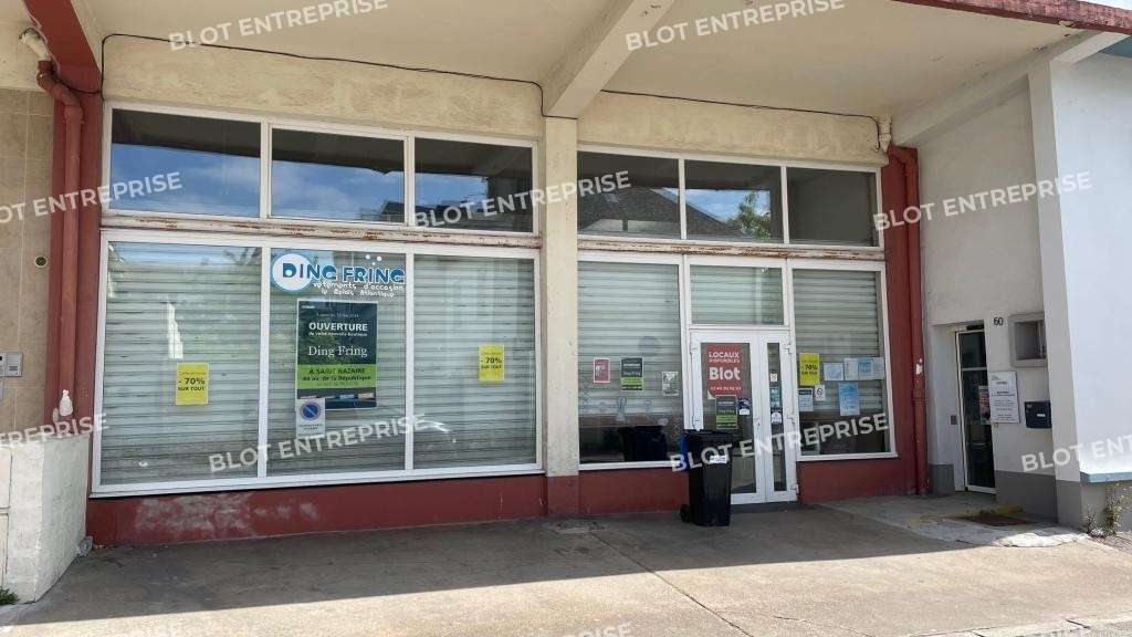 A louer local commercial 135m² à Saint-Nazaire