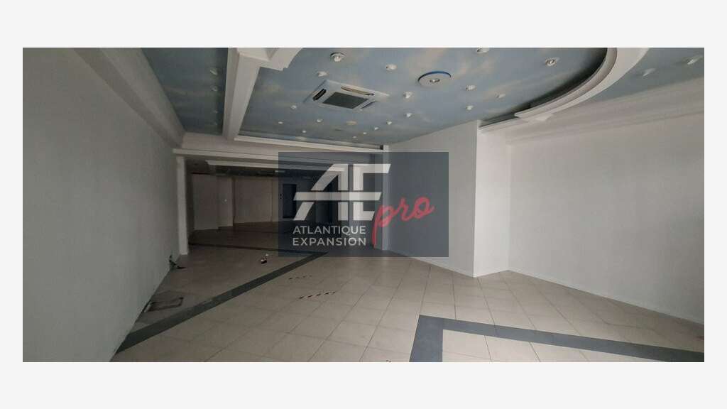 Local commercial 125m² à louer à Saint Nazaire