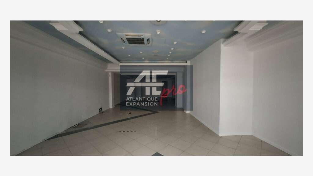 Local commercial 125m² à louer à Saint Nazaire