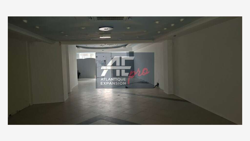 Local commercial 125m² à louer à Saint Nazaire