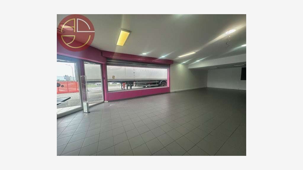 A louer local 385m² à Saint-Orens-de-Gameville