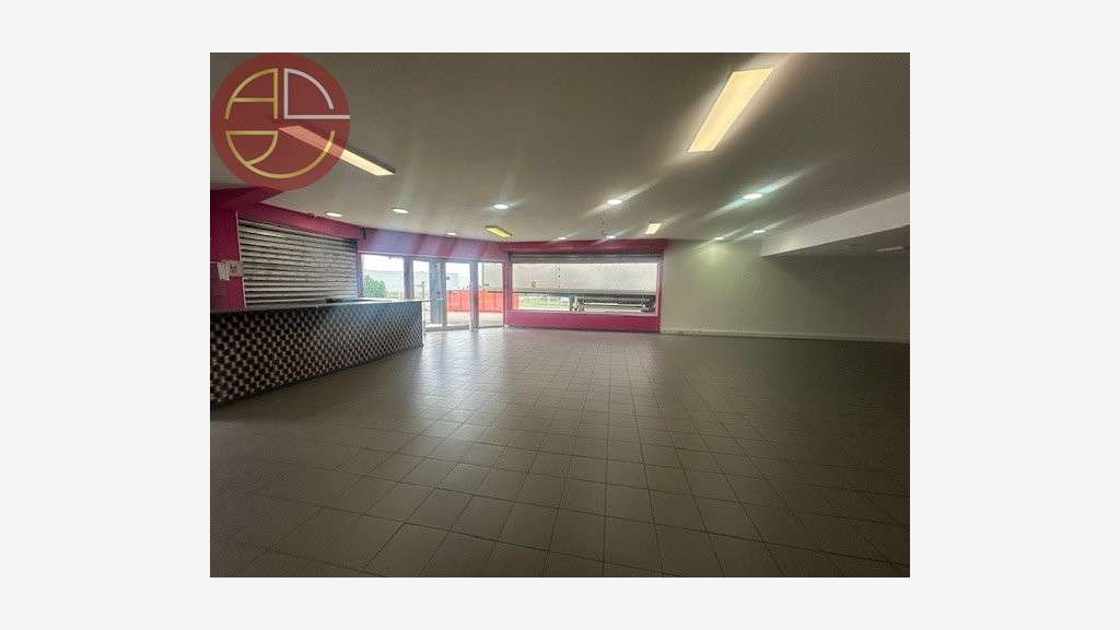 A louer local 385m² à Saint-Orens-de-Gameville