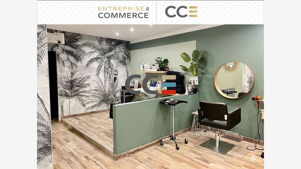 A louer local commercial 65m² à Saint-Raphaël