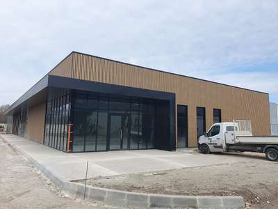 Location Locaux commerciaux - Boutiques à Sainte-Eulalie