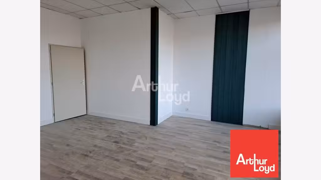 Local commercial 53m² à louer proche de Thouars