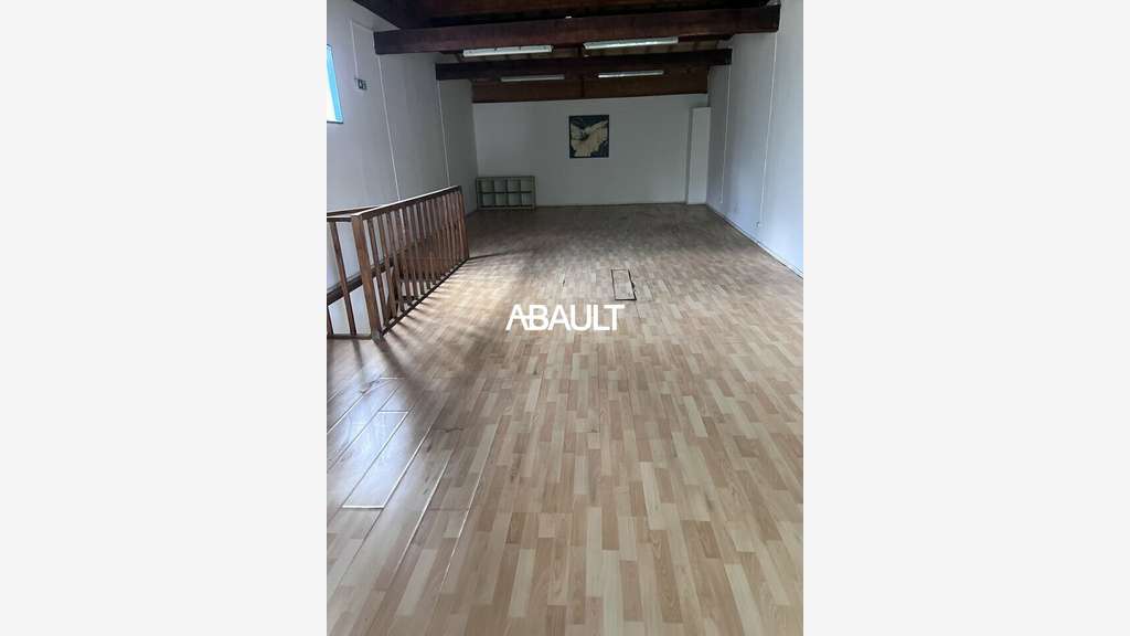 A louer local 204m² à Toulouse Croix Daurade