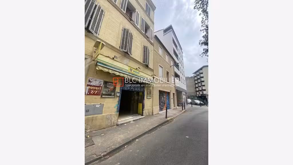 Local commercial à louer 60m² Lodi Marseille 6²