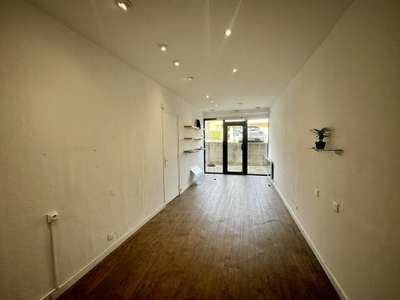 Location Locaux commerciaux - Boutiques à Venelles