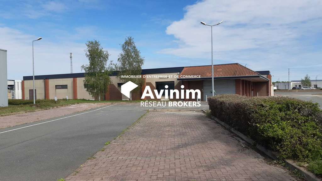 A louer local commercial 1086m² Selles-sur-Cher