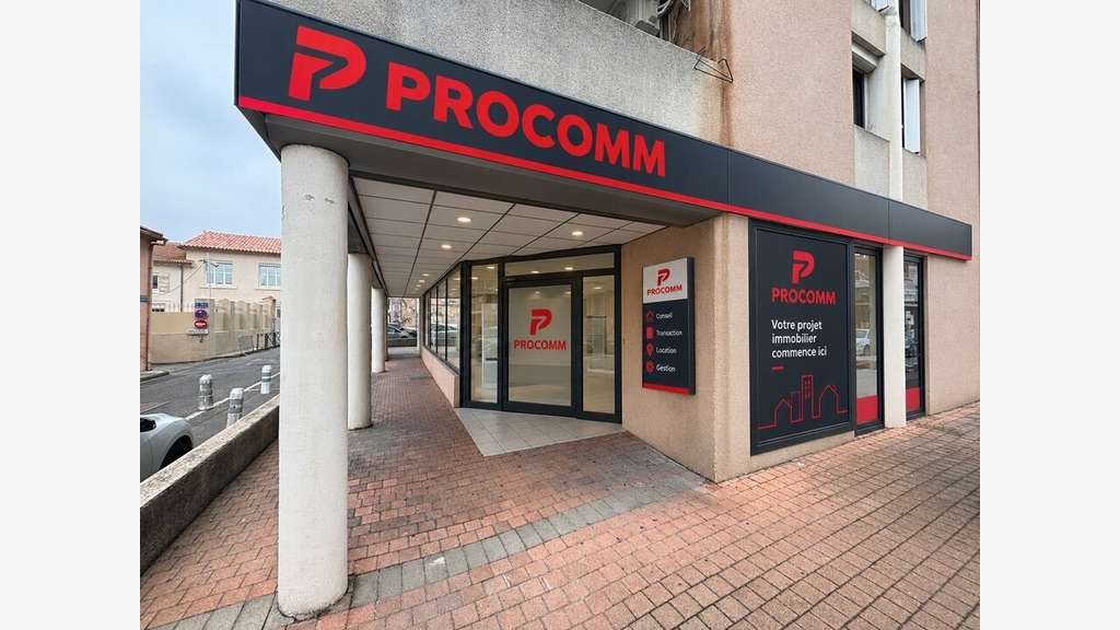 Local commercial 125m² à louer à Sorgues