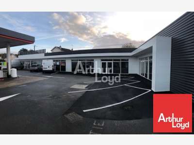 Local commercial  70m² à louer à Poitiers Sud