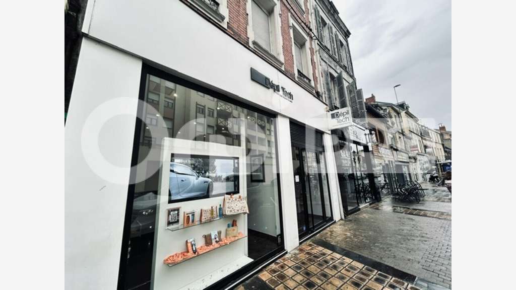 Local 95m² à louer Montluçon Faubourg Saint-Pierre