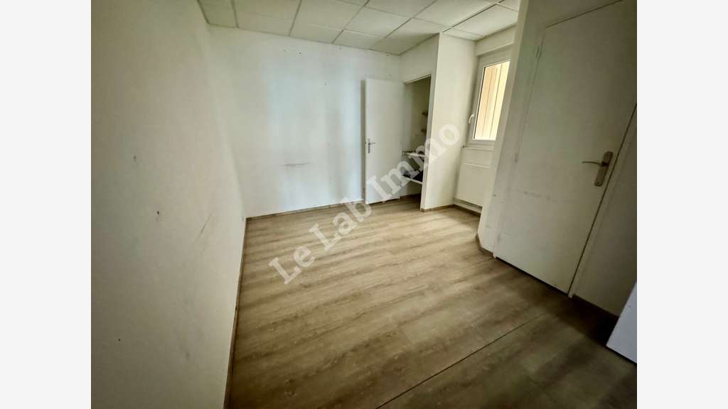 A louer local commercial 40m² au Havre Pasino