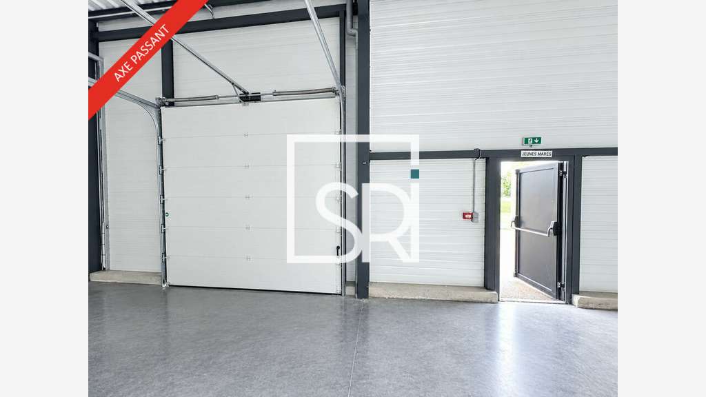 Local mixte 372m² à louer Thiers ZA Matussière