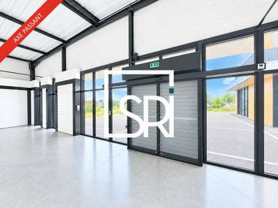 Local mixte 372m² à louer Thiers ZA Matussière