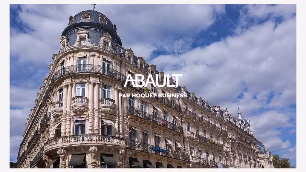 Superbe local traversant 243m² à louer à Toulouse
