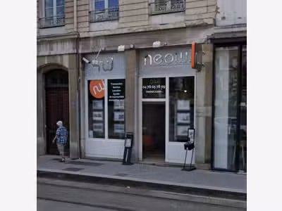 Local commercial en bon état à louer Lyon 3e