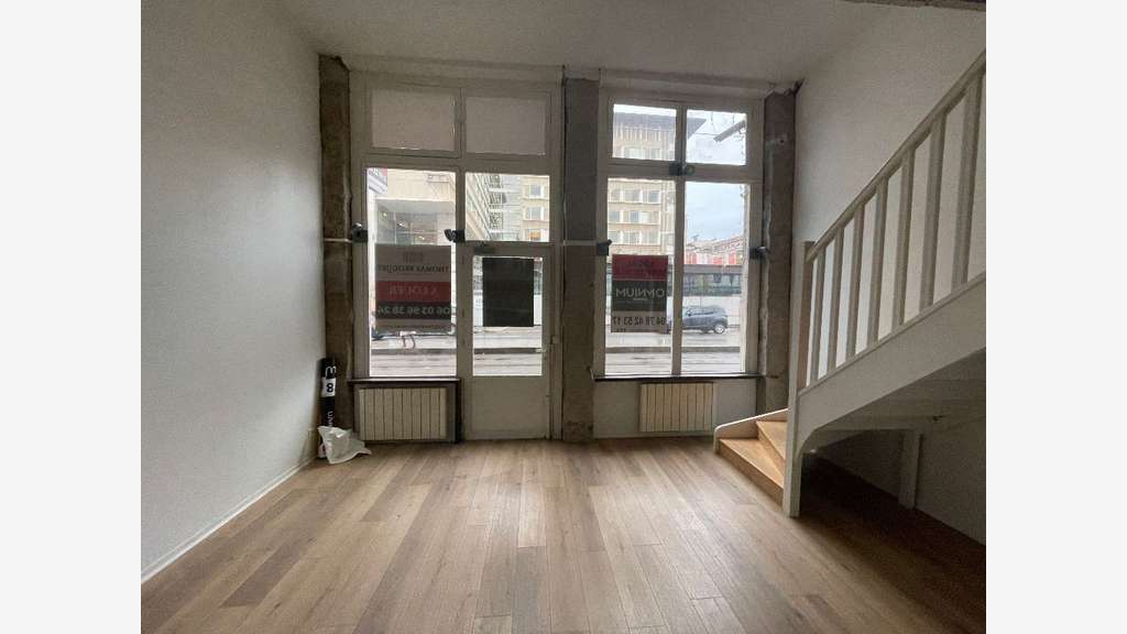 Local commercial en bon état à louer Lyon 3e