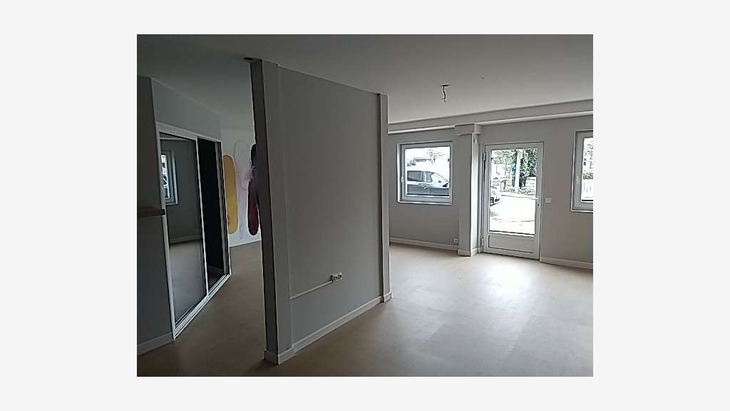 A louer local commercial 60m² à Trébeurden