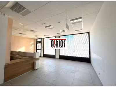 A louer local 253m² empl stratégique à Toulon