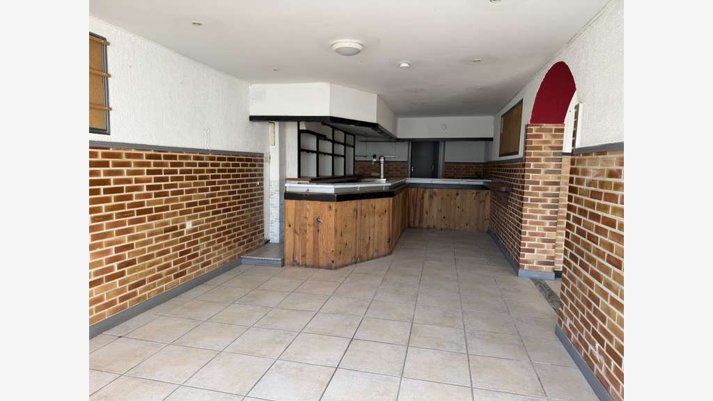 A louer local 130m² centre de Saint-Mars-la-Jaille