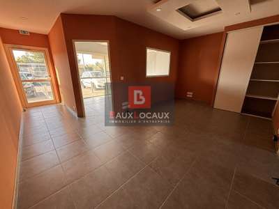 A louer local 60m² en zone commerciale à Vedène