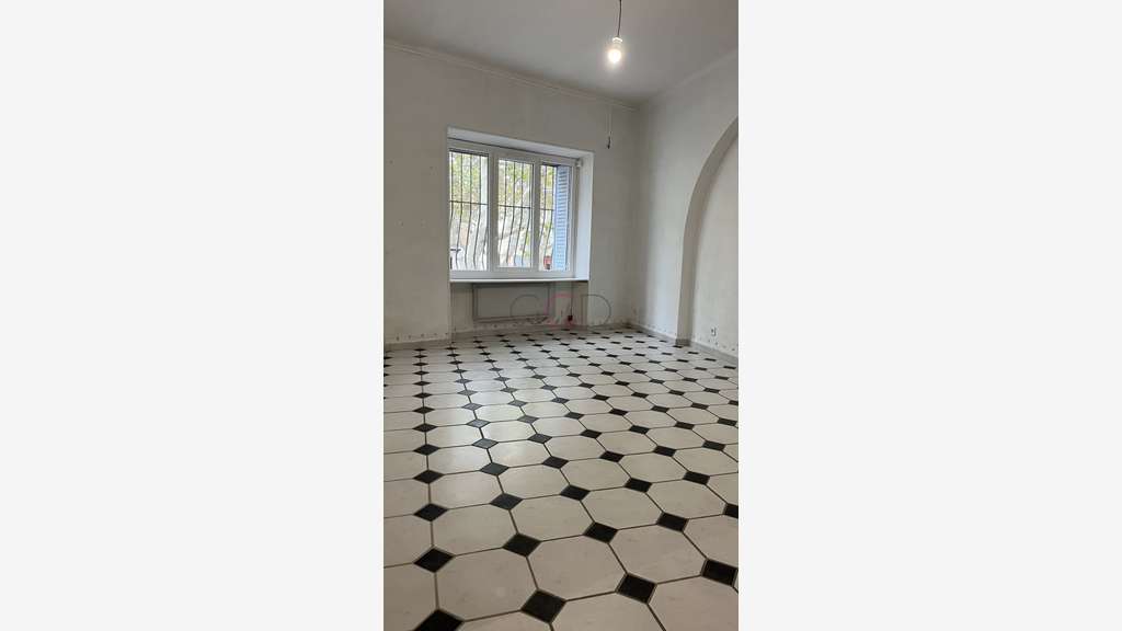 A louer local 35m² au centre de Velaux