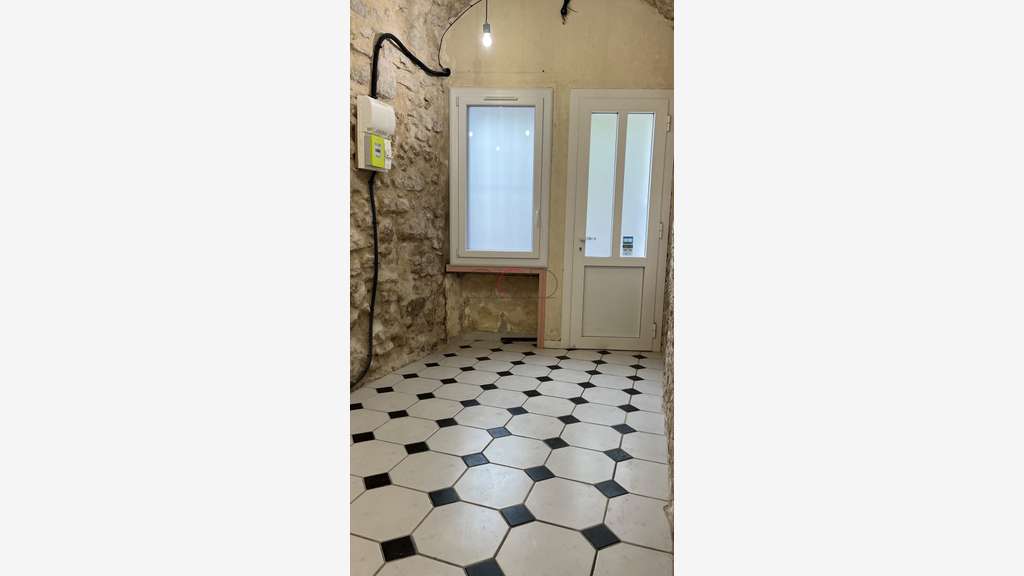 A louer local 35m² au centre de Velaux
