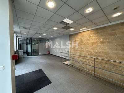 Local commercial à louer 176m² à Vienne centre