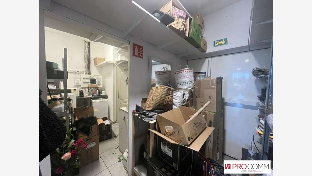 A louer local 56m² à St-Laurent-des-Arbres