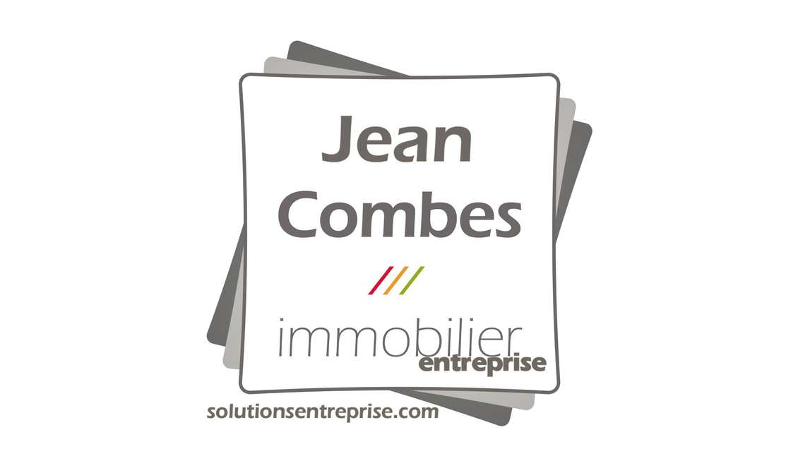 A louer local d'activité 733m² empl strat Aurillac