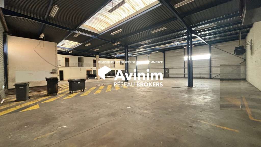 A louer local 910m² bel emplacement au Havre
