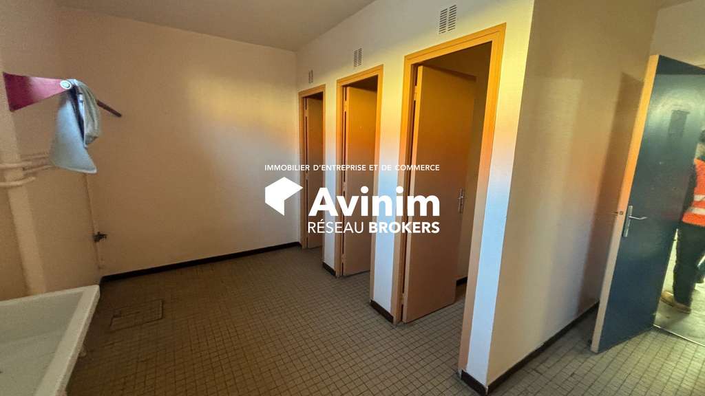 A louer local 910m² bel emplacement au Havre