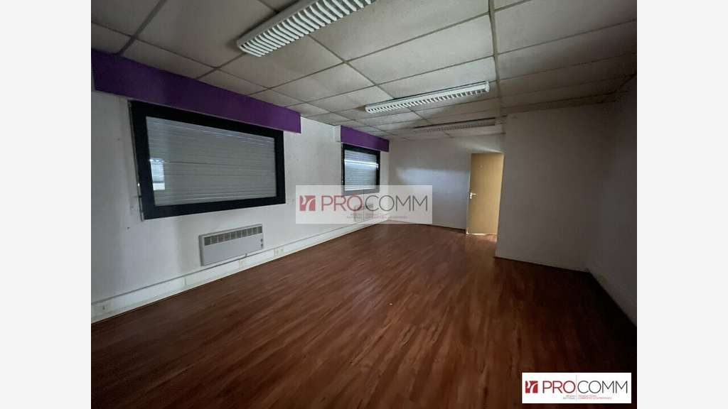 Local d'activité 100m² à louer agglo Chartres