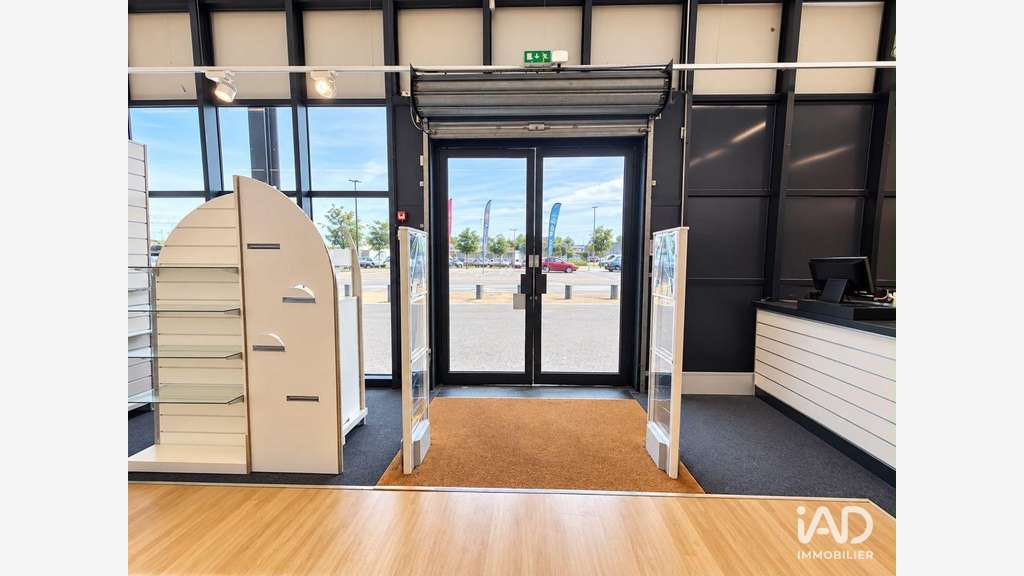 A louer local d’activité 590m² à Gujan-Mestras