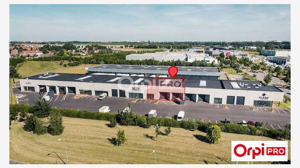 Entrepôt 470m² à louer à Sainghin-en-Mélantois